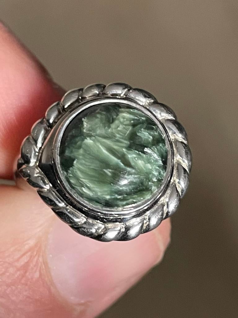zilveren vintagering met een serafiniet, Sieraden, Tassen en Uiterlijk, Ophalen of Verzenden, Zo goed als nieuw, 17 tot 18, Dame