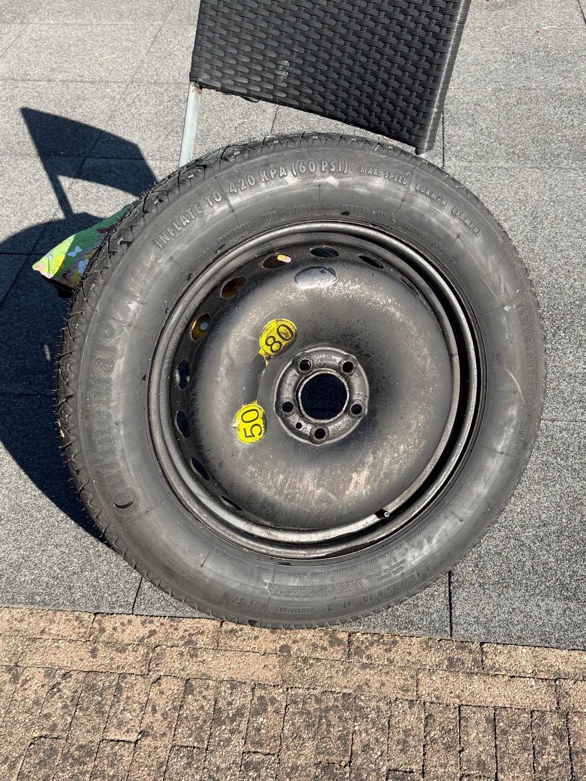 Continental thuiskomer 155/85 R18, Auto-onderdelen, Ophalen, 18 inch, Gebruikt, 155 mm