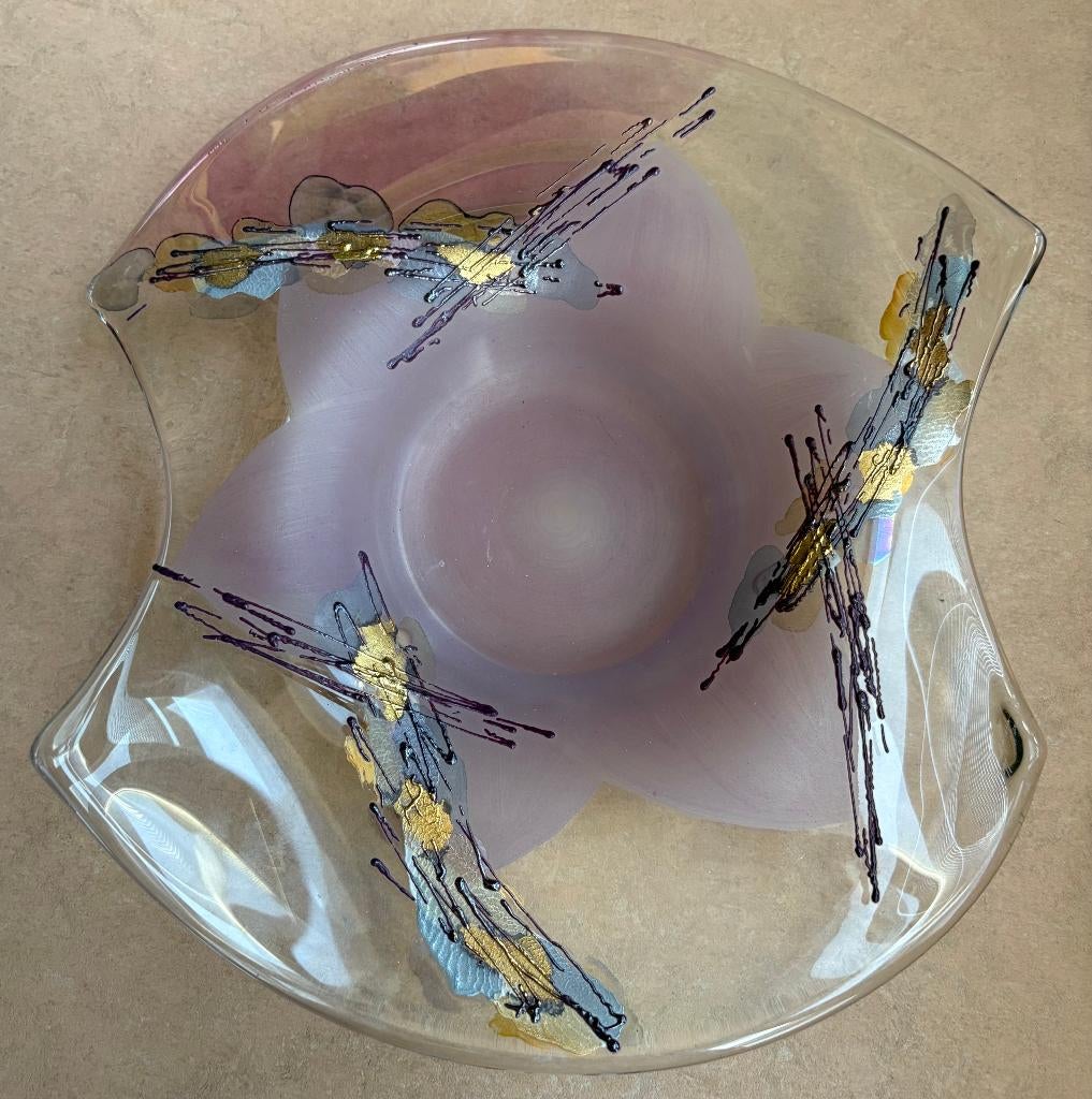 Fraaie glazen schaal, gesigneerd, Schaal, Ophalen of Verzenden, Overige vormen, Glas