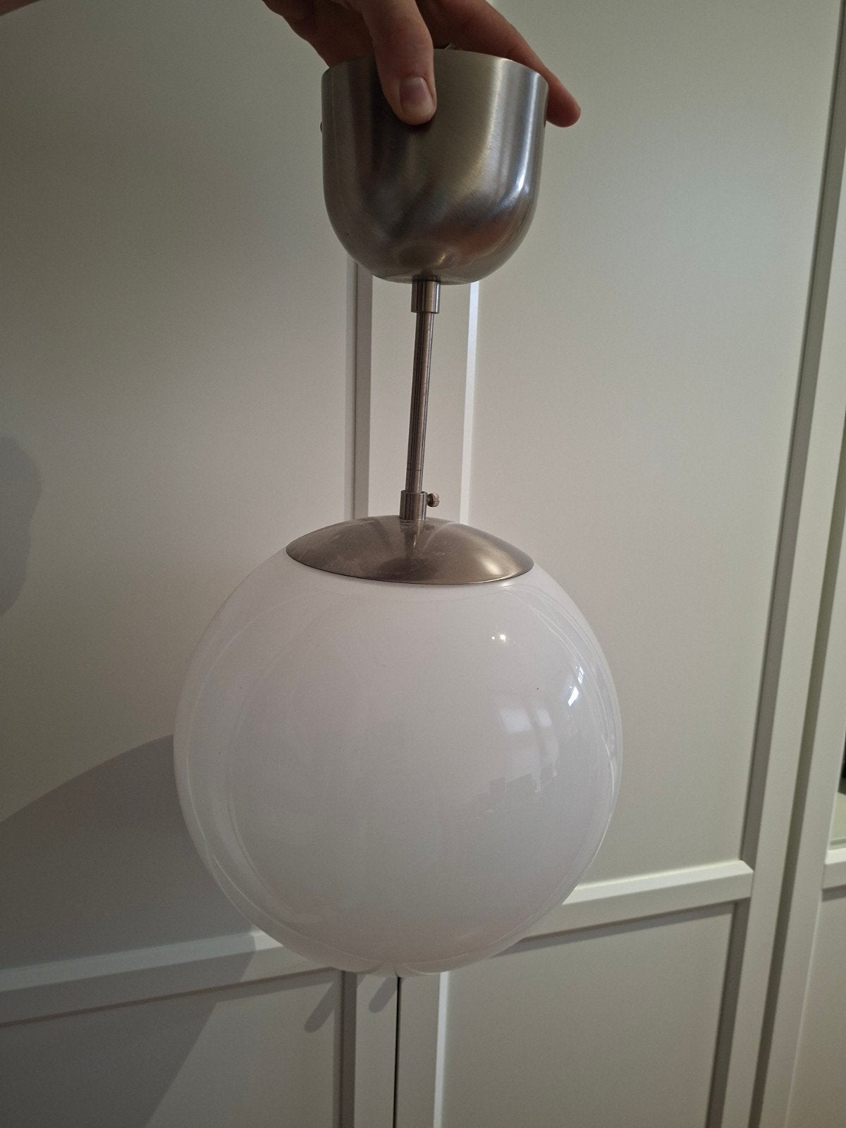 Ikea Fado hanglamp - Wit glas met lamp, Huis en Inrichting, Ophalen, Gebruikt, E27 (groot), Glas