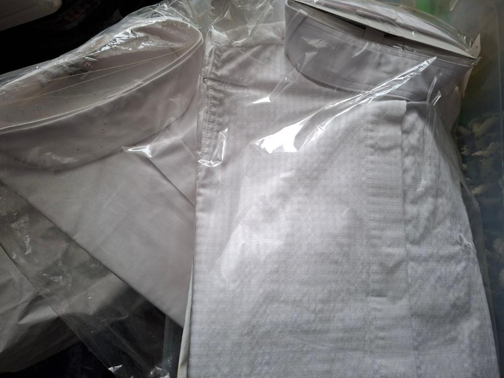 Restant wedstrijdblouses 24x, Ophalen of Verzenden, Nvt, Nvt, Nvt