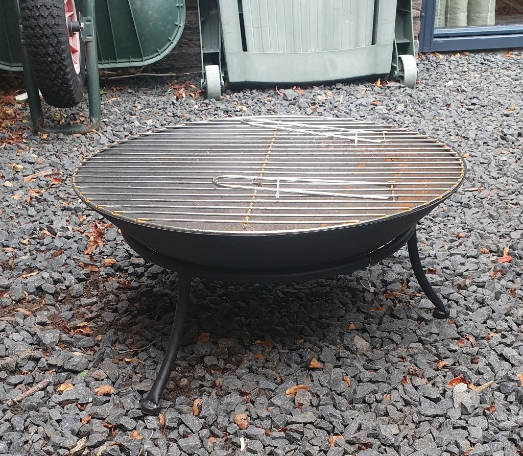 Vuurschaal/barbecue, Ophalen, Zo goed als nieuw