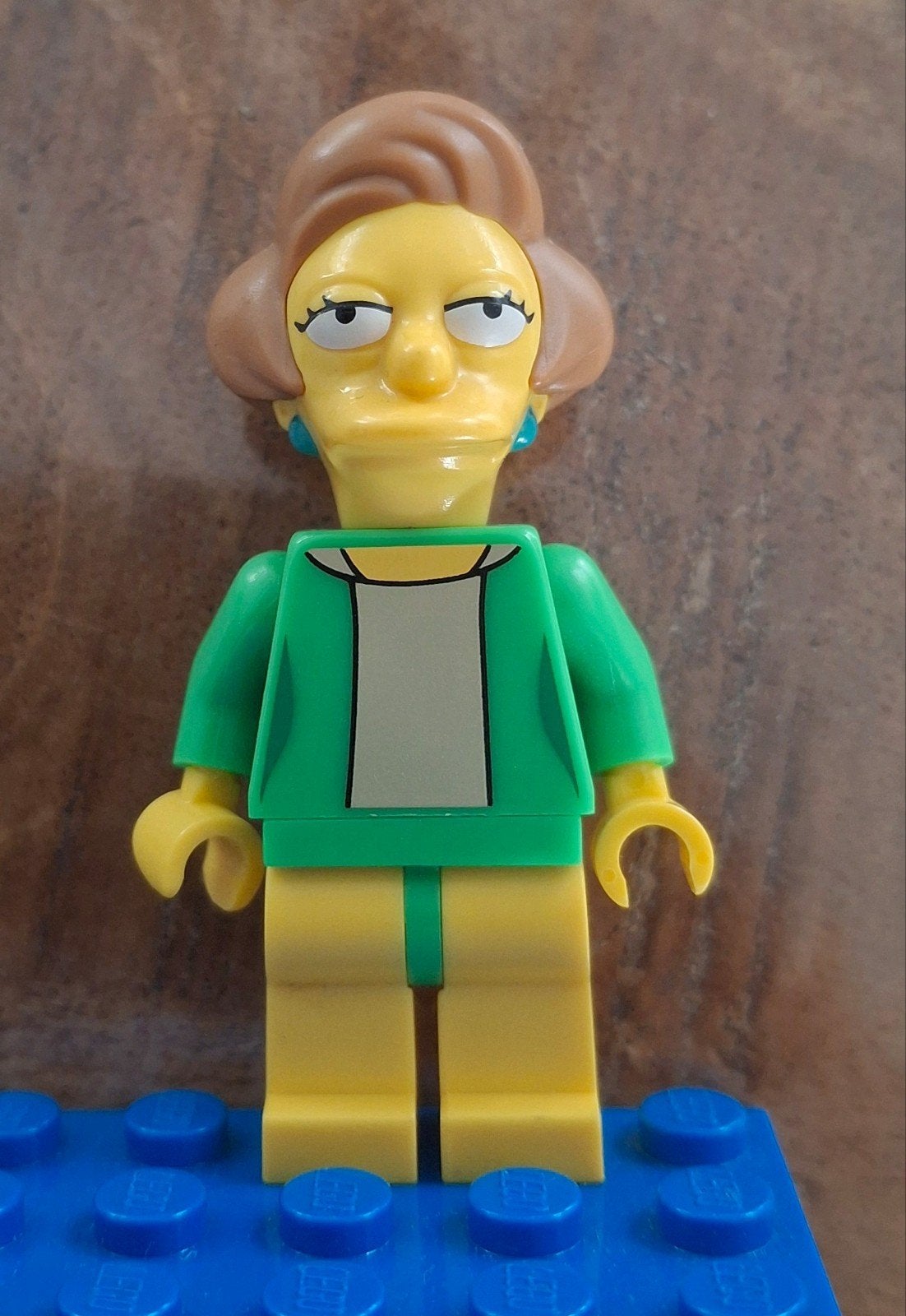 LEGO Edna Krabappel - The Simpsons Series 2 Minifiguur, Ophalen of Verzenden, Zo goed als nieuw