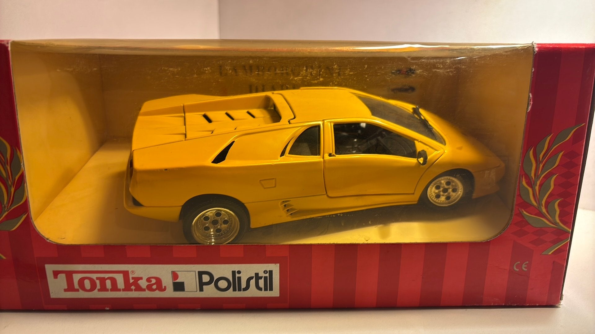 Lamborghini diablo yellow polistil 1.18, Ophalen of Verzenden, A, A, A
