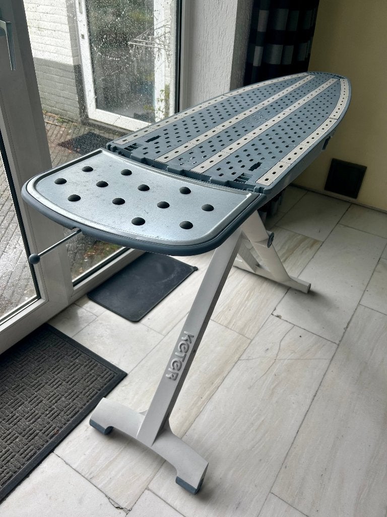 Keter Curver Lotus Ironing Board Large & Sturdy 143 x 40 cm, Ophalen, Gebruikt