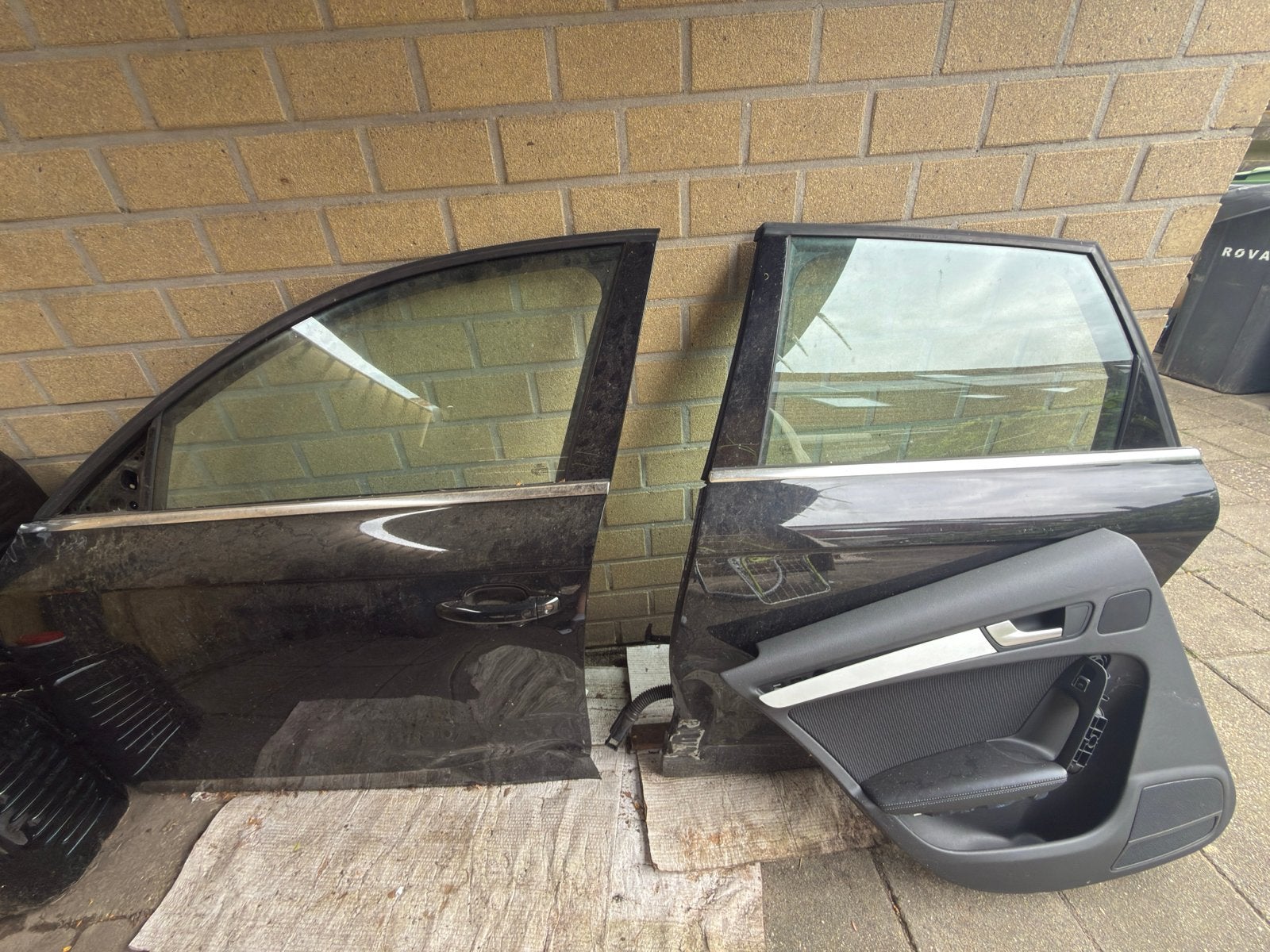 Beschadigde deuren Audi A4 B8 - ideaal voor onderdelen, Ophalen, Gebruikt, Deur, Achter