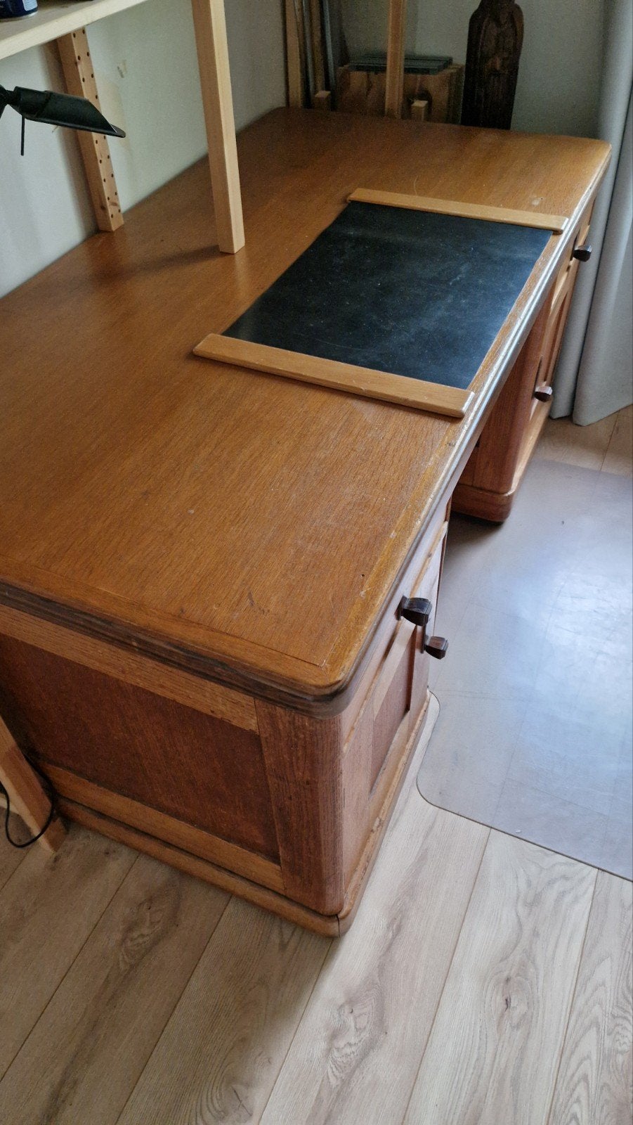 Vintage eiken bureau met ladeblokken, Ophalen
