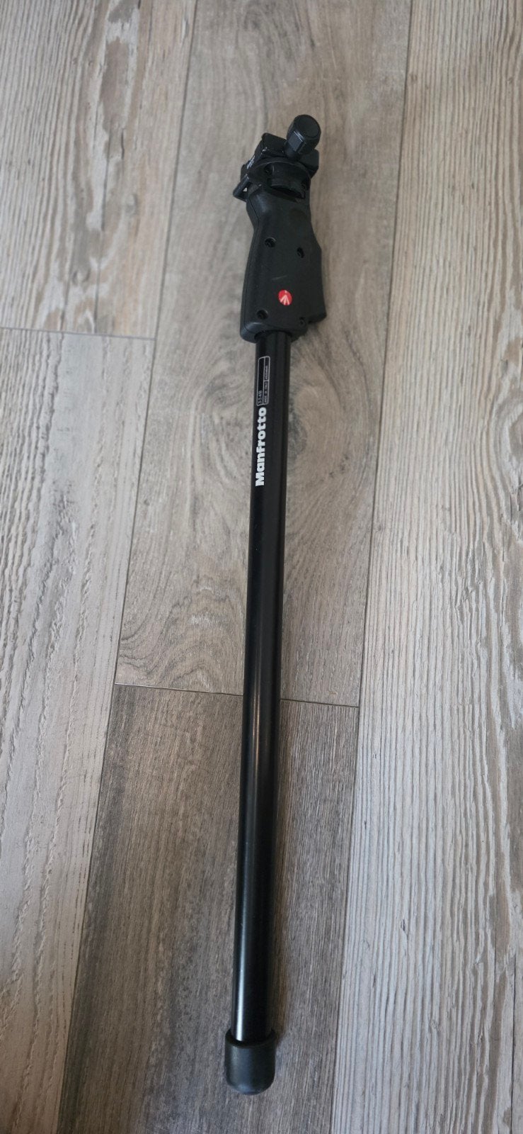 Manfrotto Monopod 334B - Eenpootstatief met snelkoppeling, Gebruikt, Eenpoot, Ophalen of Verzenden, 175 cm of meer