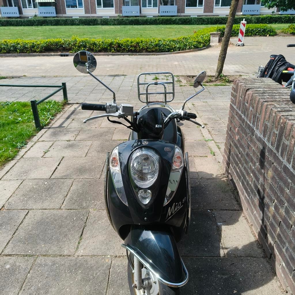 SYM Mio Scooter, Fietsen en Brommers, Scooters | SYM, Mio, Gebruikt, Maximaal 45 km/u, Ophalen of Verzenden