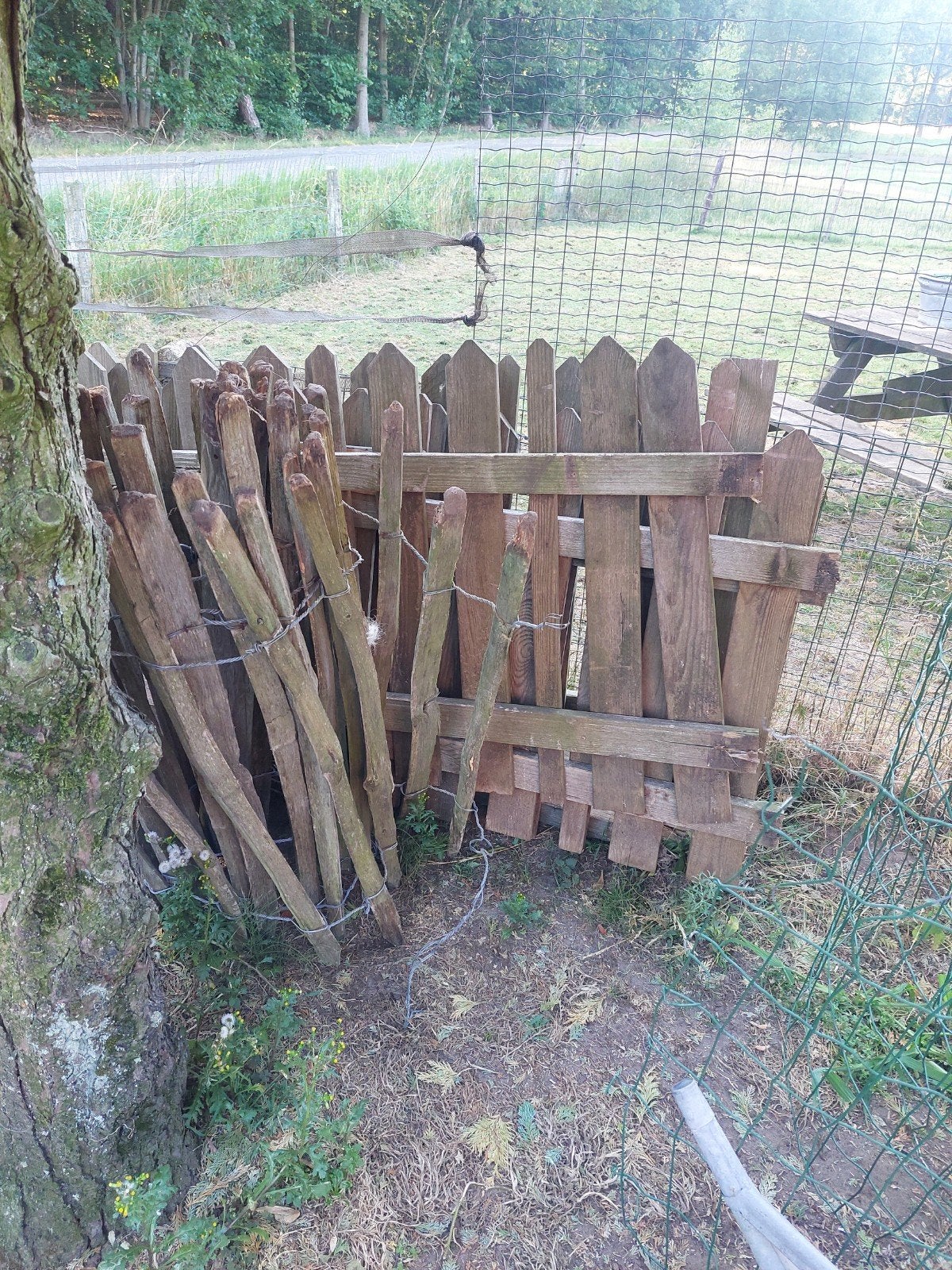 Gratis diverse houten hekwerk, Tuin en Terras, Ophalen, Gebruikt, Hout, Tuinhek