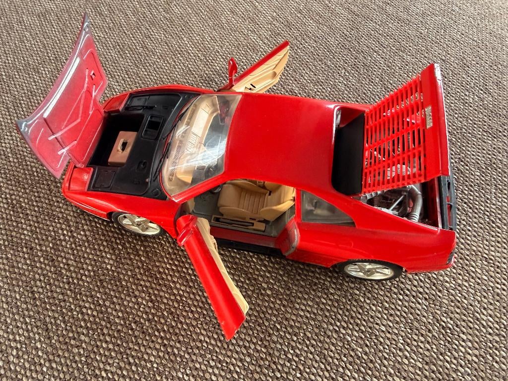 Bburago Ferrari 348 TB 1989 1 op 18 1:18, Hobby en Vrije tijd, Modelauto's | 1:18, Ophalen of Verzenden, Gebruikt, Auto, Bburago