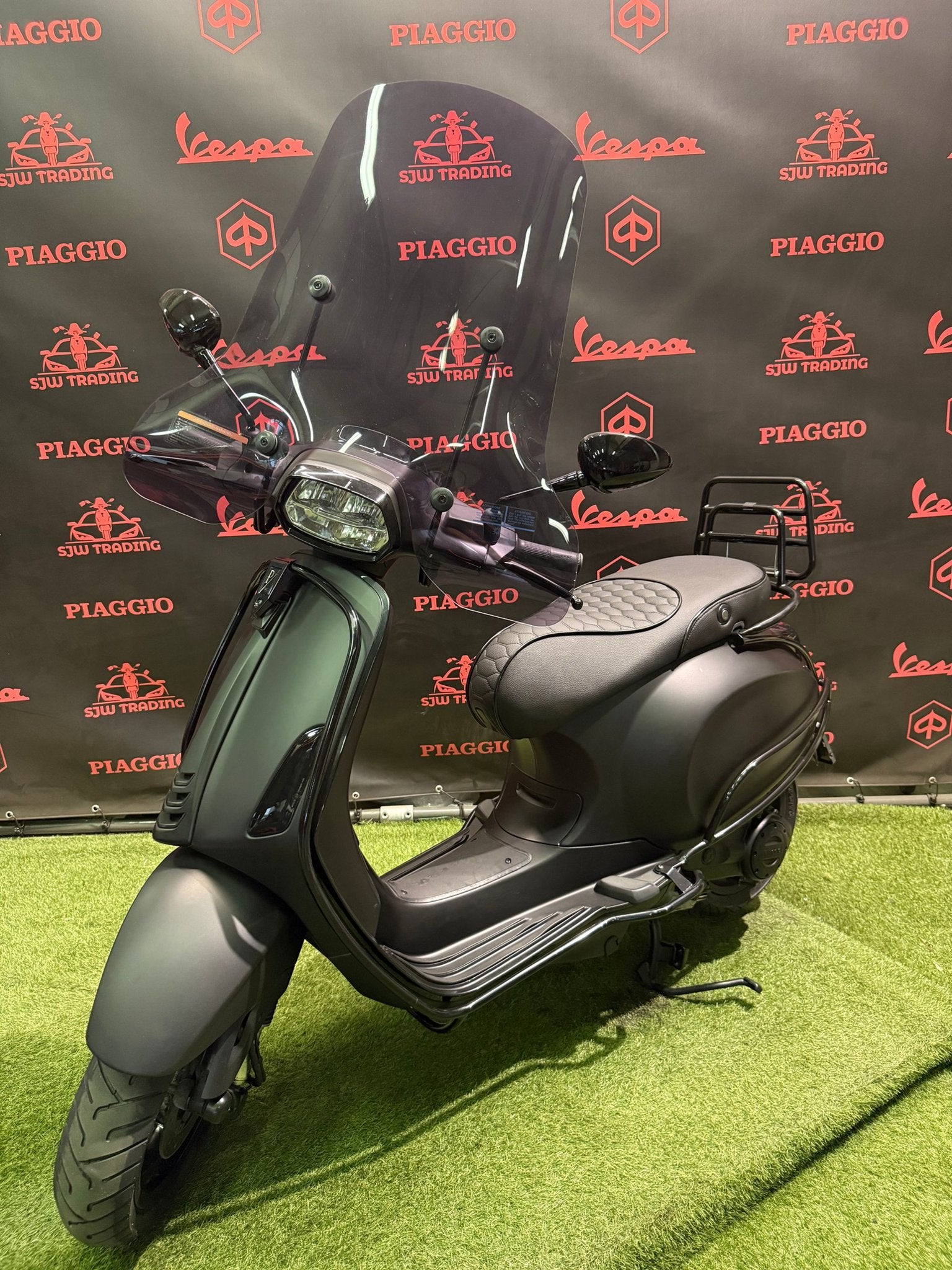 Foto 2 van Vespa Sprint 2019 Brom! Mat Zwart / RS Zadel / Garantie!