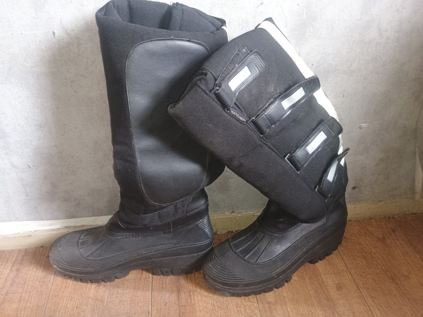 outdoor laarzen.. warm .stevig .comfortabel, Ophalen of Verzenden, Nieuw