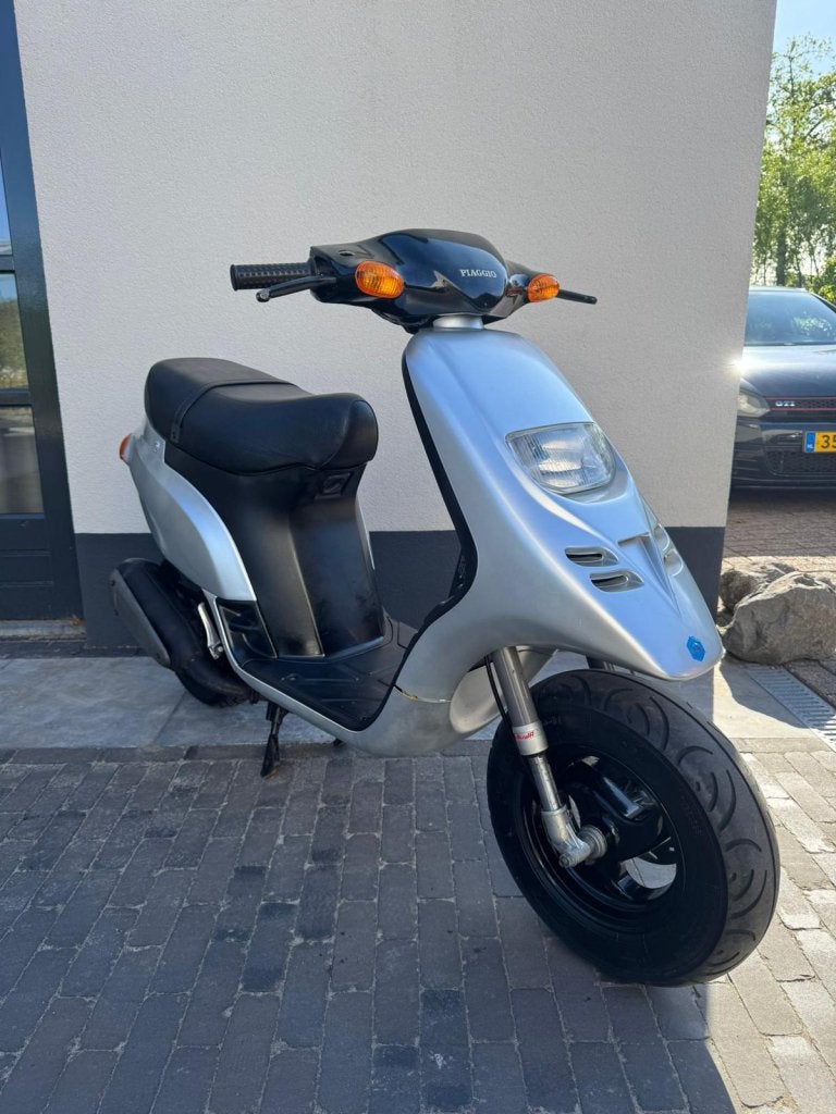 ⭐️Piaggio Typhoon 125cc 2 takt zilver z.g.a.n. 10441 Km⭐️, Niet ingevuld, Niet ingevuld, Niet ingevuld
