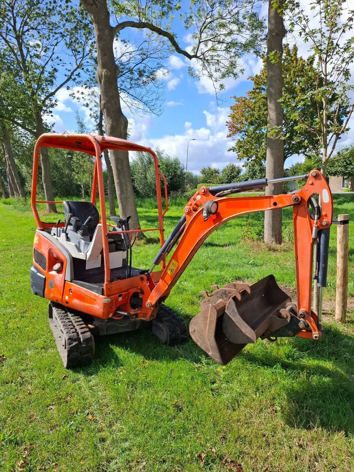 kubota kx016-4, bwjr 2015, 1250uur., Zakelijke goederen, Machines en Bouw | Kranen en Graafmachines, Ophalen, Wiellader of Shovel