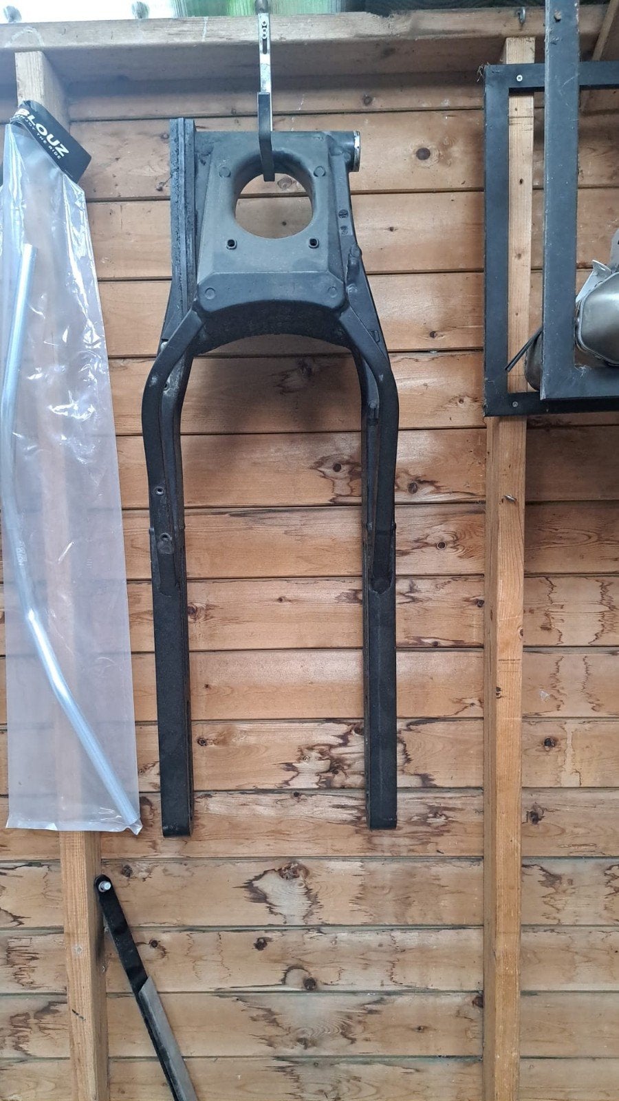 Motorfiets achterbrug - verlengd hayabusa gen 1, Motoren, Ophalen of Verzenden, Gebruikt