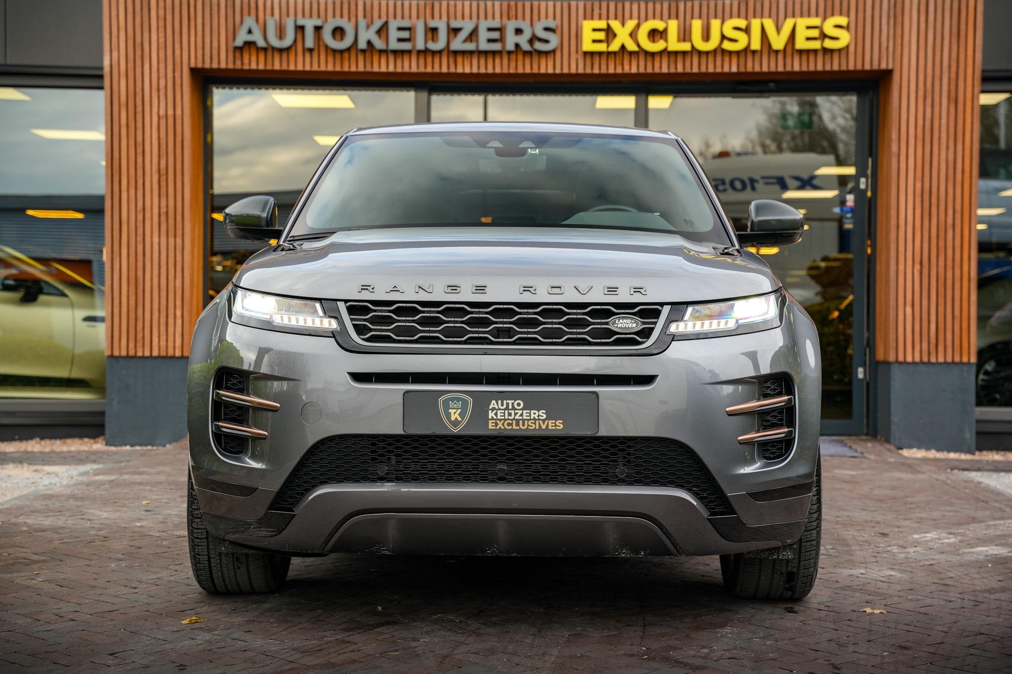 Land Rover Range Rover Evoque P300e R Dynamic Panodak Memory, Auto's, 15 kWh, Bedrijf, Vierwielaandrijving, Hybride Elektrisch/Benzine