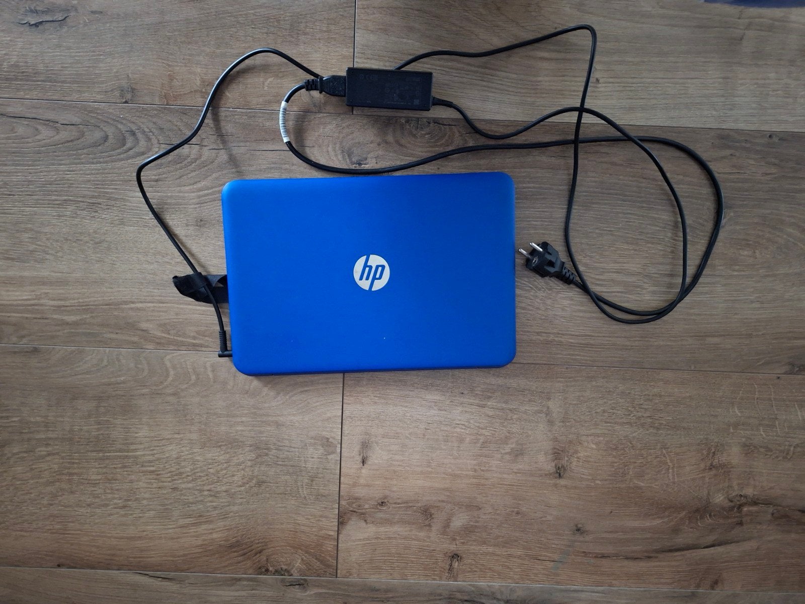 HP Laptop - Scherm gebroken, werkt nog via extern scherm, Computers en Software, Windows Laptops, Ophalen of Verzenden, Niet werkend