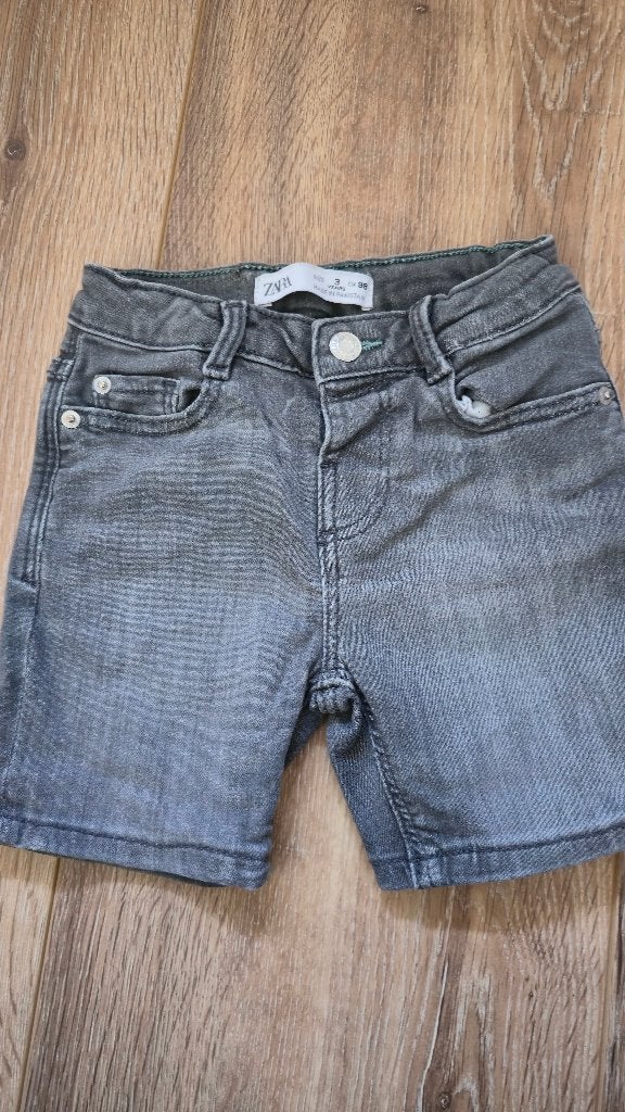 Korte broek van Zara maat 98, Broek, Nieuw, Ophalen of Verzenden, Zara