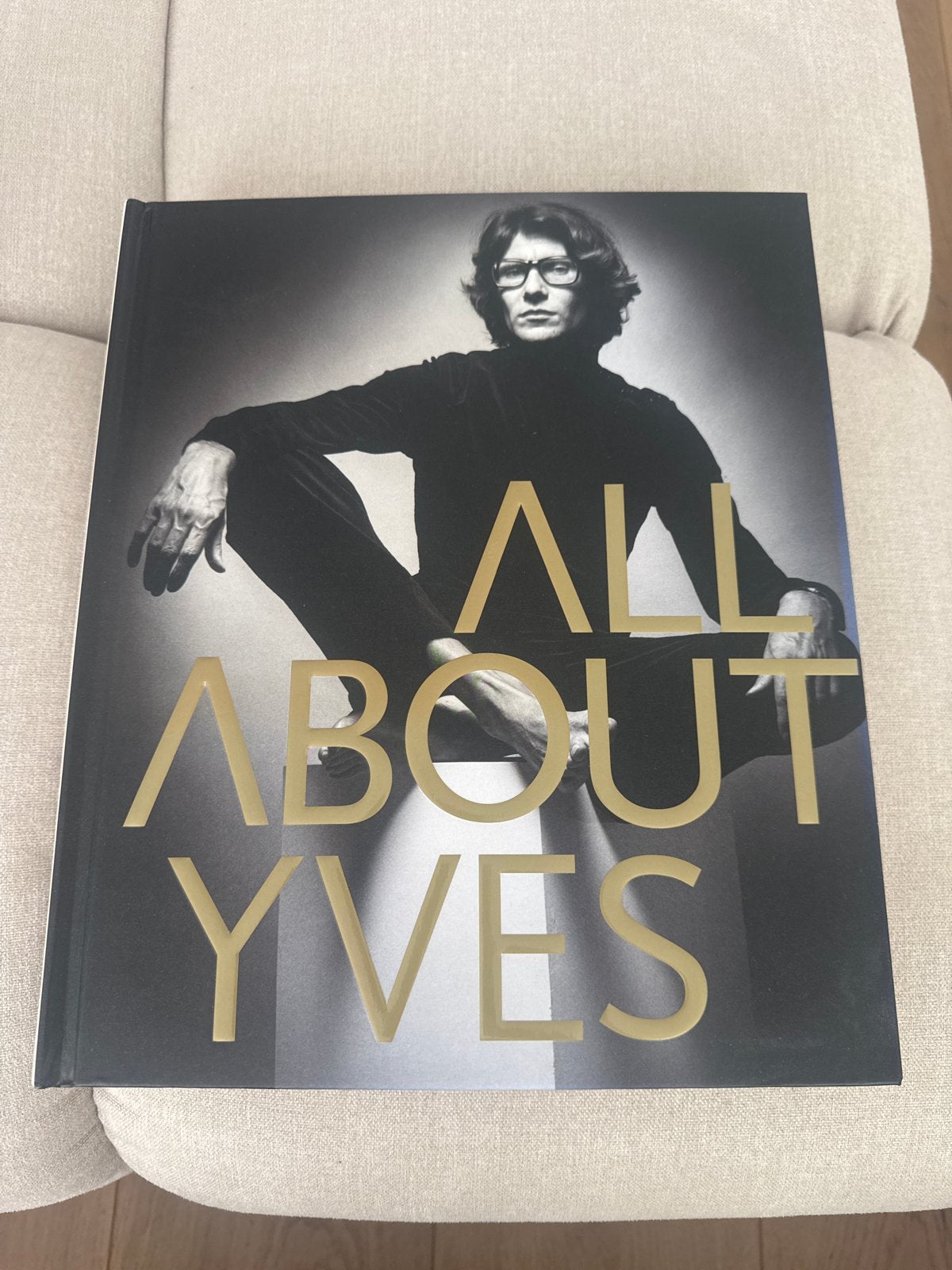 Koffietafelboek YSL: All About Yves - Mode & Design, Ophalen, Zo goed als nieuw, Europa overig
