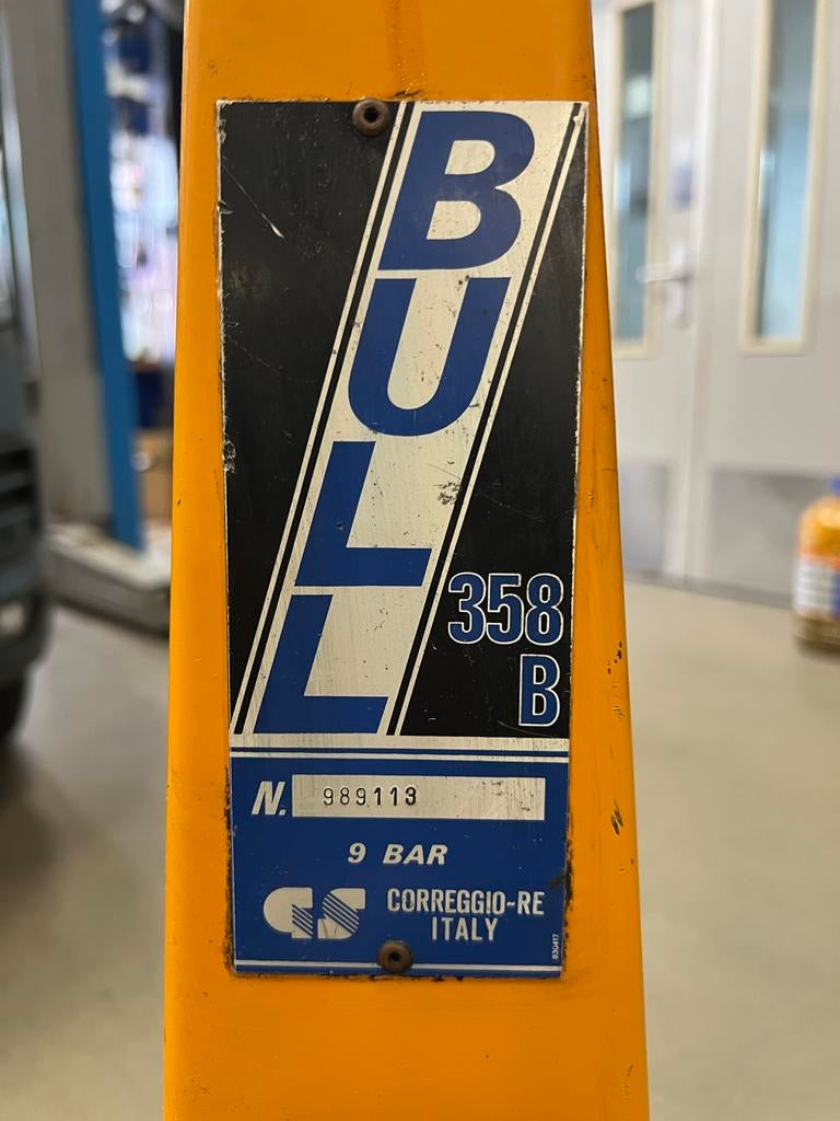 BULL 358 B Luchtkussenkrik - Professionele Garagekrik, Ophalen, Gebruikt