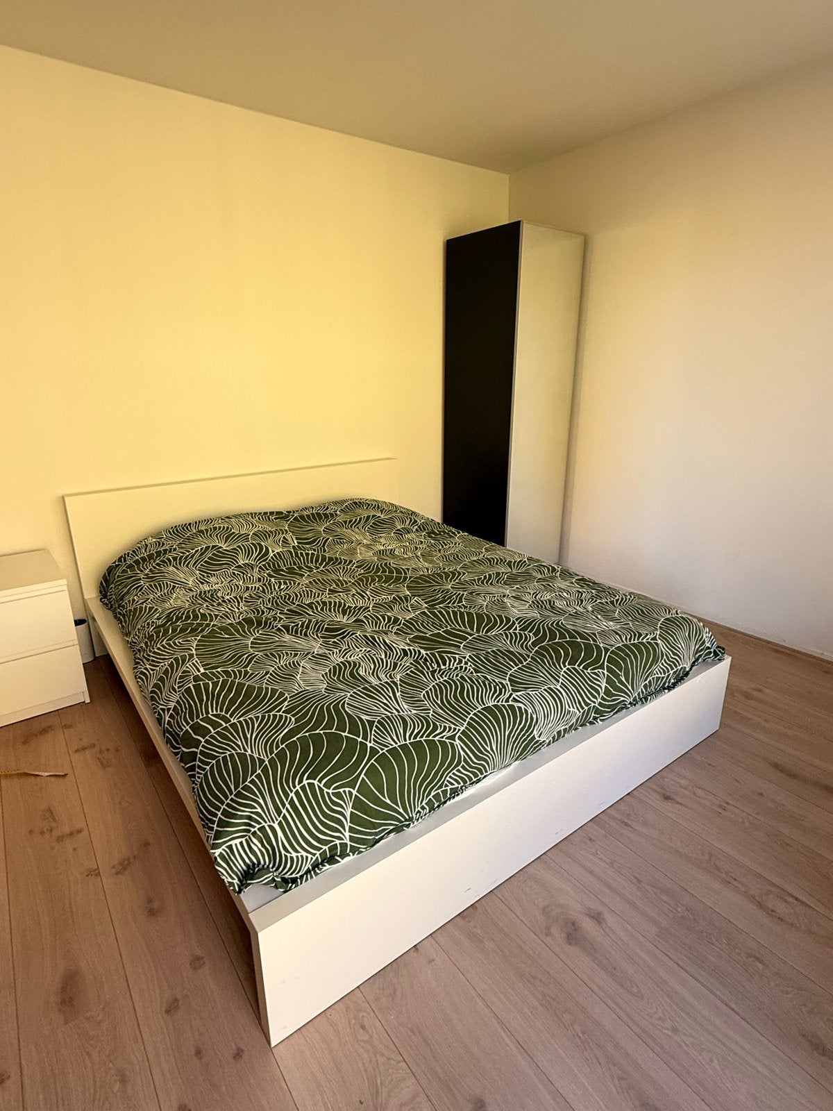 IKEA Bed & Tuddal topper, Malfors matras,bodems &nachtkastje, Ophalen, Gebruikt, Wit, Tweepersoons