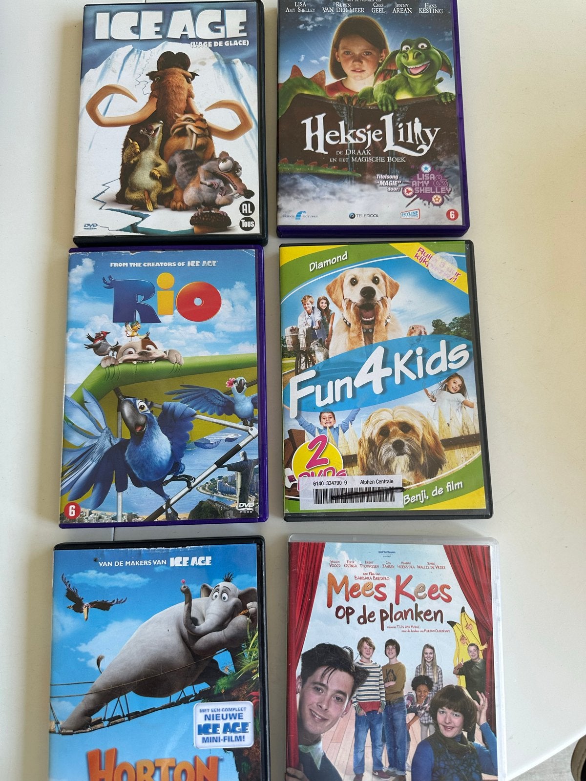 6 Kinderfilms op DVD: Ice Age, Rio, Heksje Lilly, Mees Kees, Gebruikt, Animatie, Alle leeftijden, Box/collectie