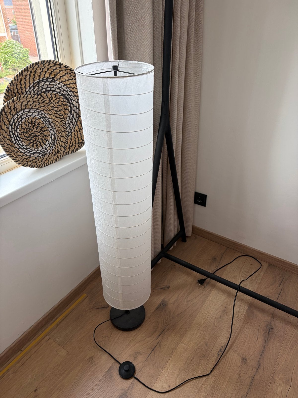 IKEA Holmo vloerlamp, rijstpapier, wit, 116 cm, Huis en Inrichting, Lampen | Vloerlampen, Ophalen, Gebruikt, E27 (groot), 100 tot 150 cm
