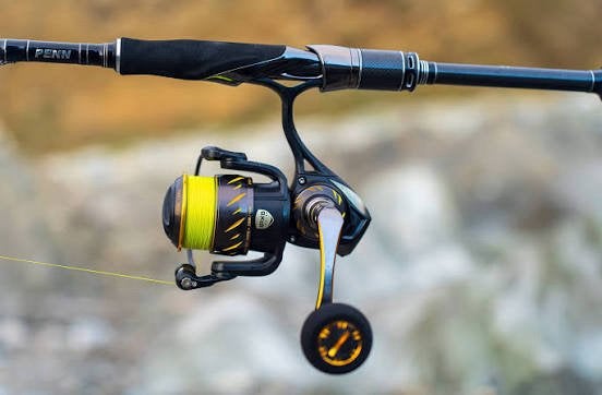 Zeebaars hengel PENN CONFLICT ELITE 290CM 8-45GR, Watersport en Boten, Ophalen, Zo goed als nieuw, Werphengel