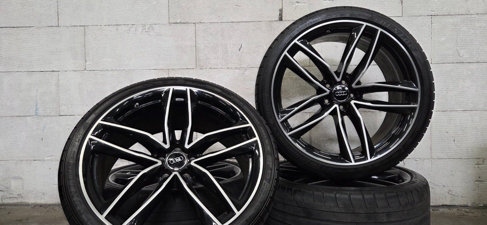 21" Audi RS6 C7 originele velgen Dunlop zomerbanden TPMS, Gebruikt, 285 mm, Banden en Velgen, V