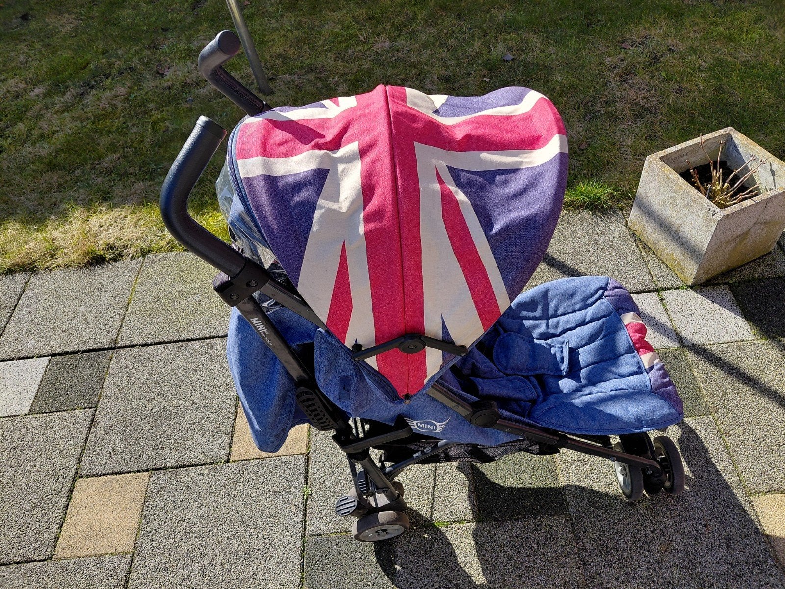 Maclaren buggy met Union Jack zonnekap, Kinderen en Baby's, Buggy's, Ophalen, Gebruikt, Maclaren, Verstelbare rugleuning