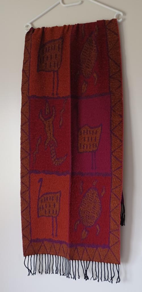 Prachtige sier sjaal 50 x 180cm, Maat 46/48 (XL) of groter, Ophalen of Verzenden, Sjaal, Onbekend