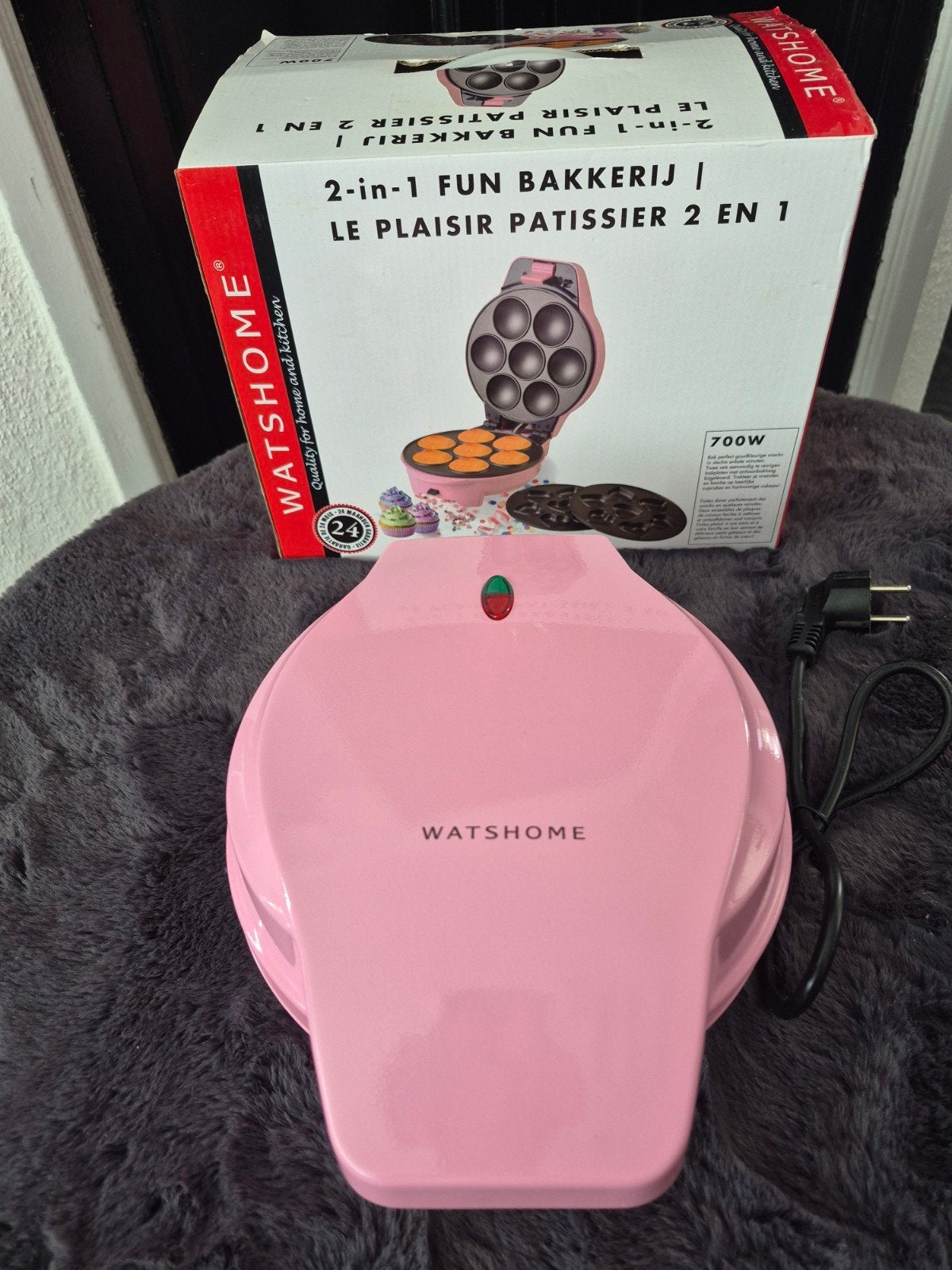 Cupcake maker met verschillende vormen, roze. Nieuw in doos!, Ophalen, Nieuw, Cupcakes, Bakvorm