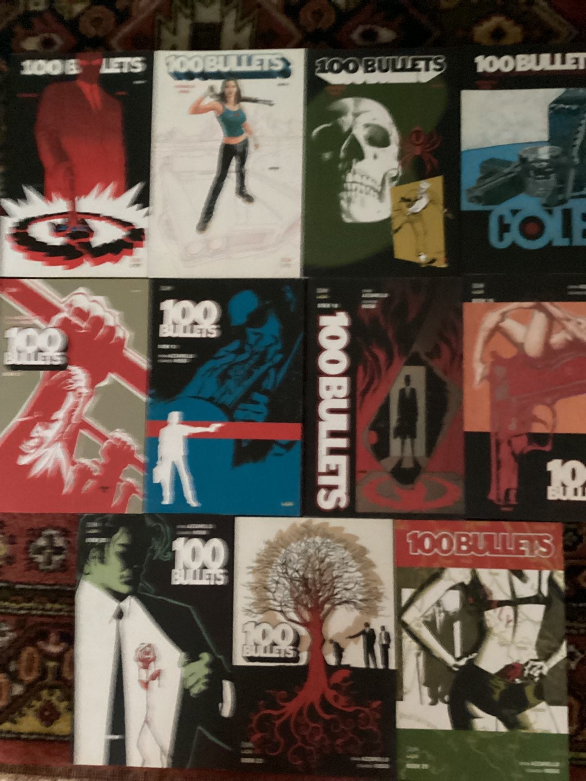11x 100 Bullets stripboeken, Meerdere stripboeken, Ophalen of Verzenden, Gelezen