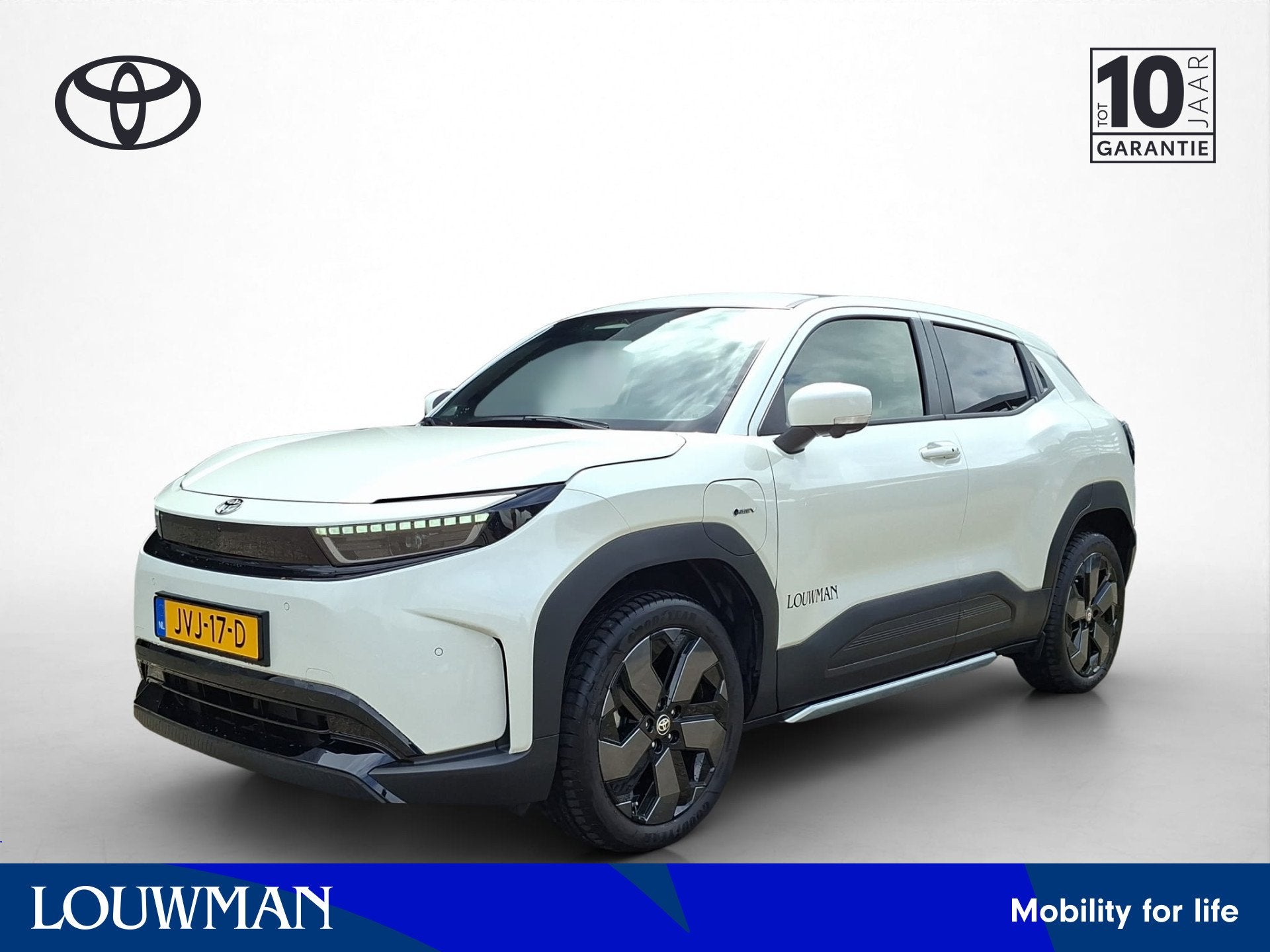 Toyota Urban Cruiser Executive 61 kWh Demo CvZ (bj 2026), Auto's, 12 maanden, 750 kg, Leder en Stof, Wit