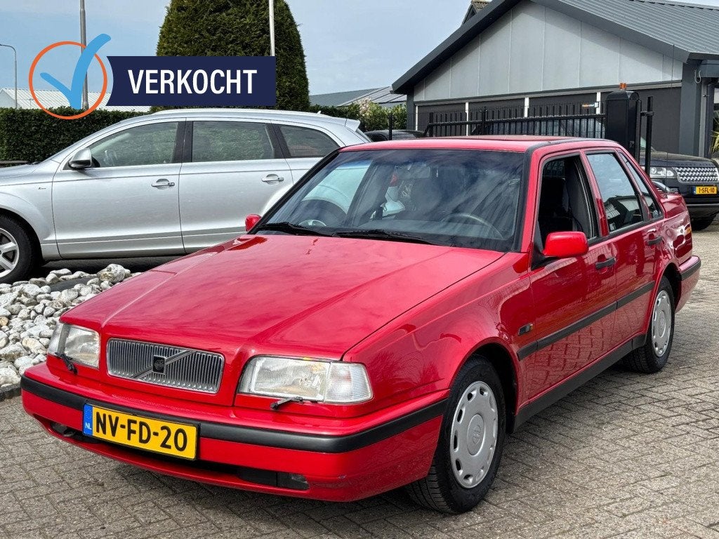 Volvo 460 2.0i Luxury-Line 1996 Rood Airco Topconditie, Auto's, 1998 cc, Bedrijf, Handgeschakeld, Sedan