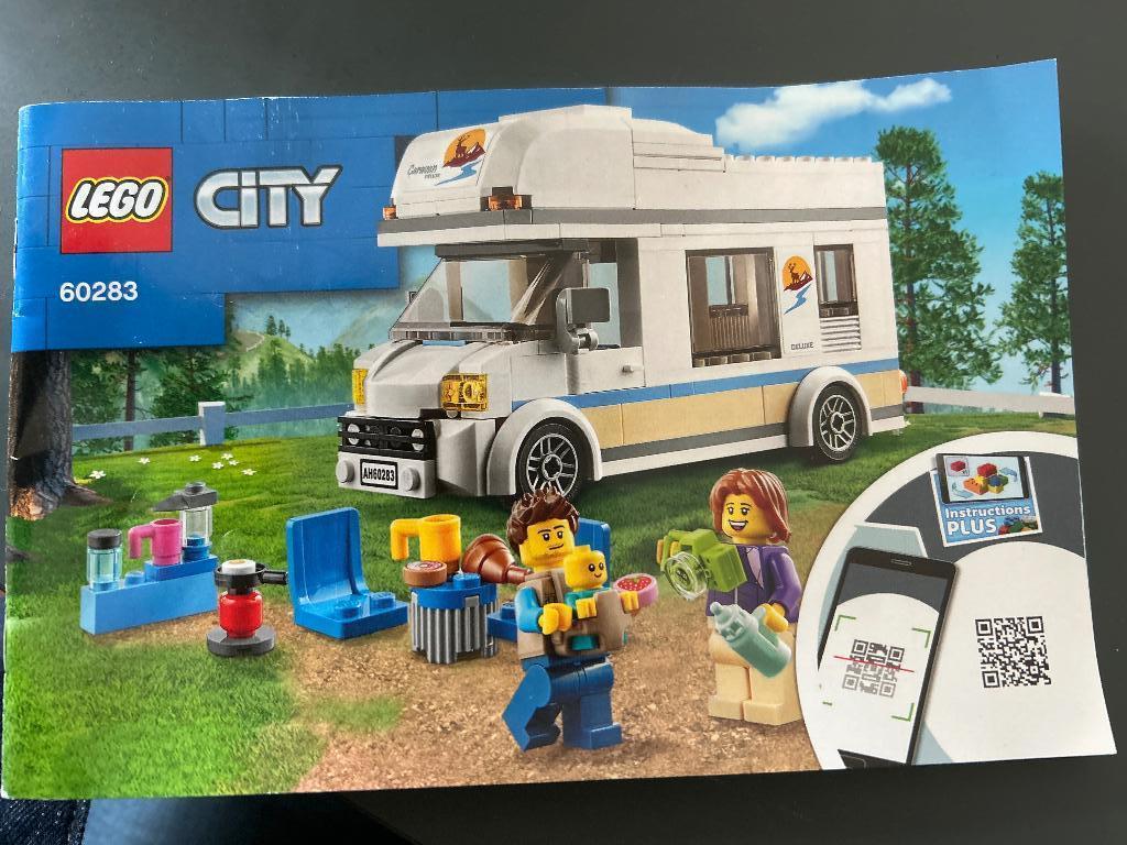 LEGO City Vakantiecamper 5+ | #60283, Ophalen, City, Lego, Zo goed als nieuw