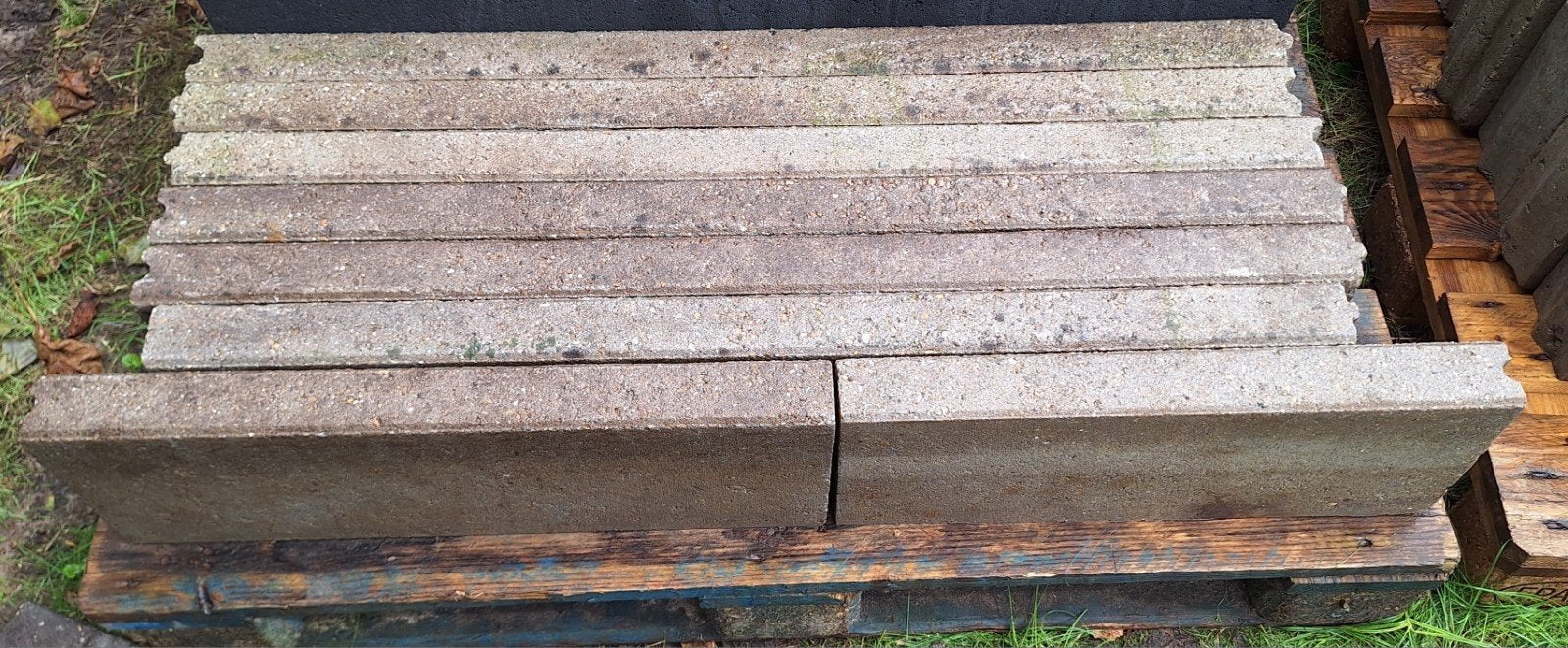 Gebruikte opsluitbanden 100x20x6 cm (6 hele + 2 stukken), Ophalen, Gebruikt, Beton, Overige typen