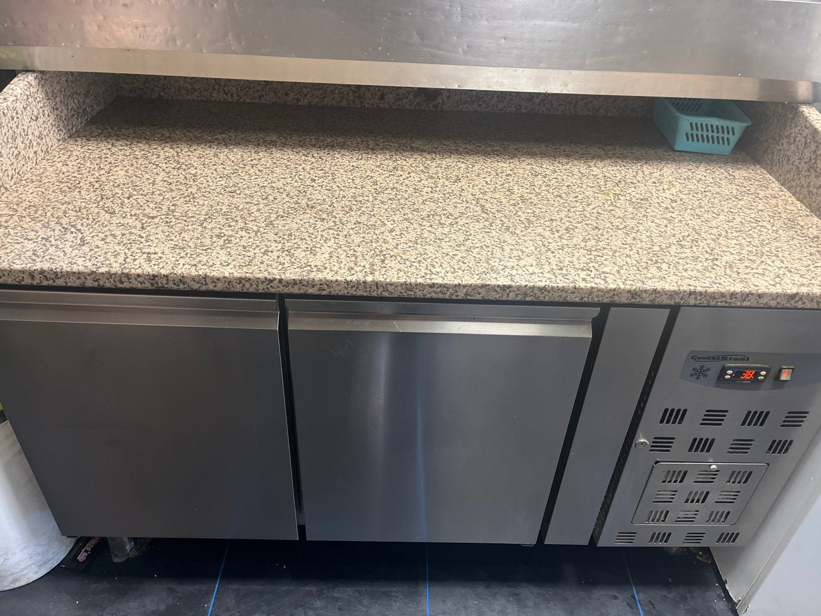 Professionele Pizzawerkbank met Koeling en Opzetvitrine, Ophalen of Verzenden, Gebruikt, Koelen en Vriezen
