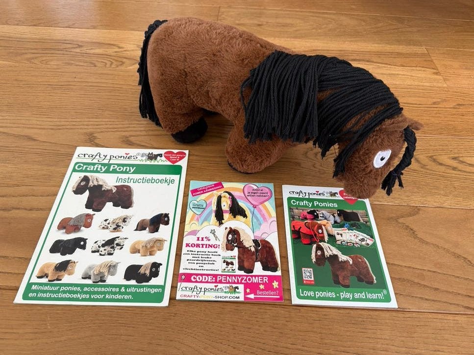 Crafty Ponies speelgoed paard met instructieboekjes, Ophalen, Paard, Overige merken, Zo goed als nieuw