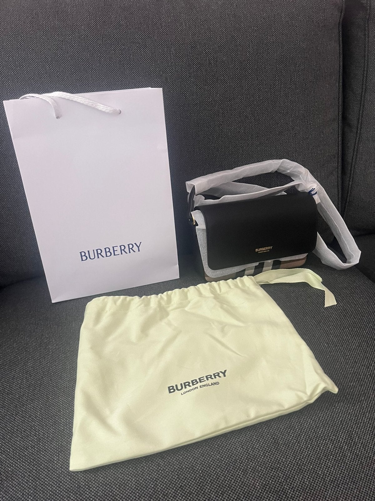 Buberry schoudertasje, Ophalen of Verzenden, Nieuw, Zwart, Schoudertasje
