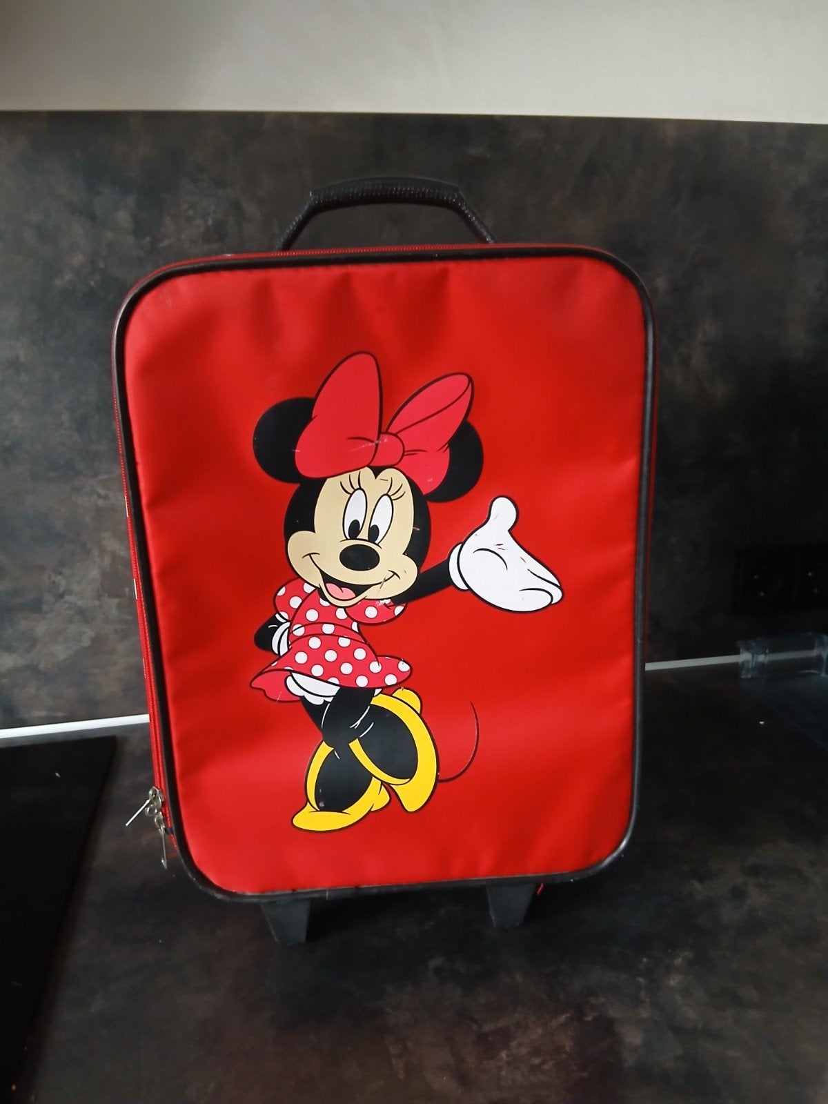 Minnie Mouse Kinderkoffer met Wieltjes - Rood, Sieraden, Tassen en Uiterlijk, Ophalen, Gebruikt, 50 tot 60 cm, 35 tot 45 cm