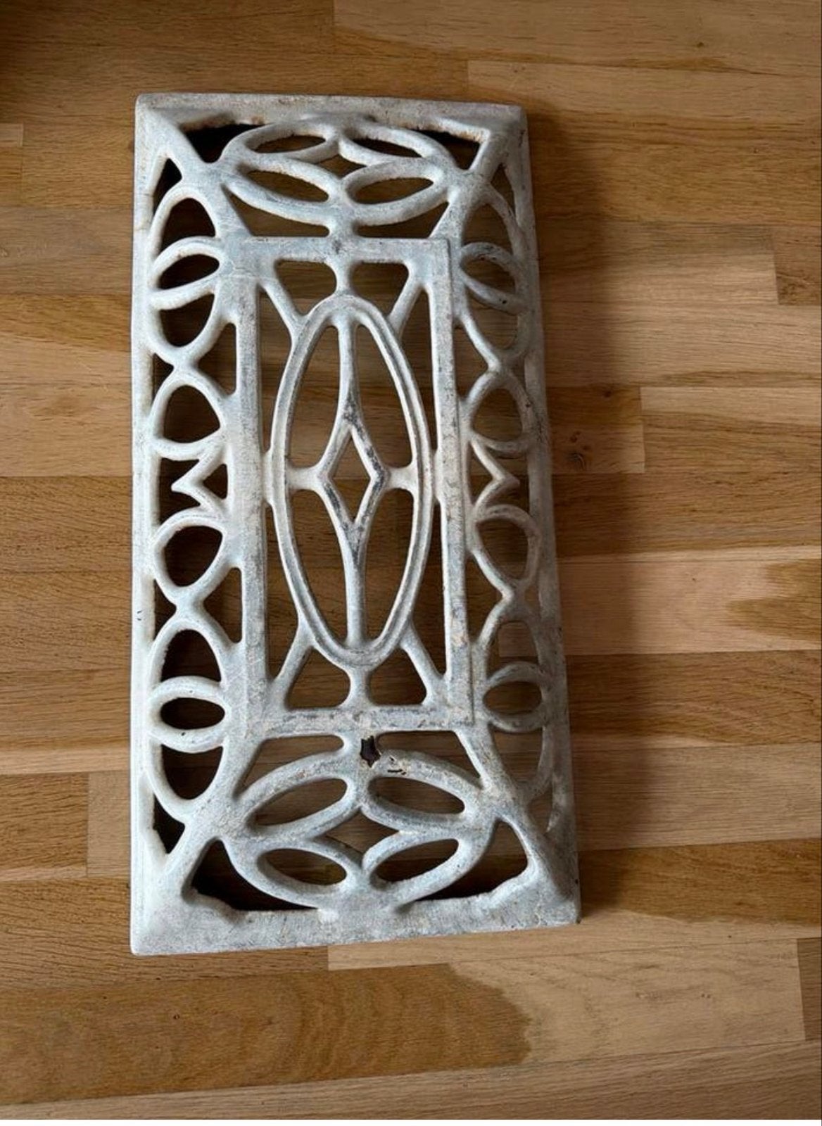 Antiek gietijzeren ventilatierooster uit Frans huis, Antiek en Kunst, Ophalen