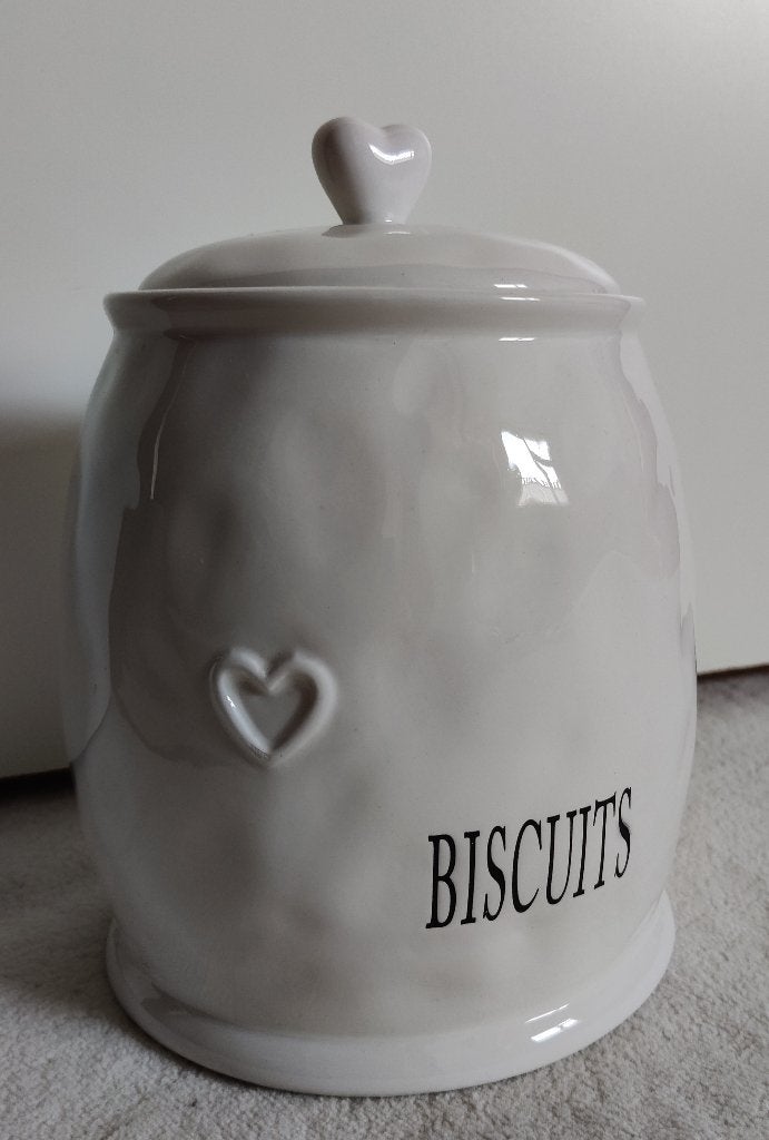Voorraadpot koekjes BISCUITS off-white met liefdeshartjes, Overige typen, Ophalen of Verzenden, Zo goed als nieuw, Modern