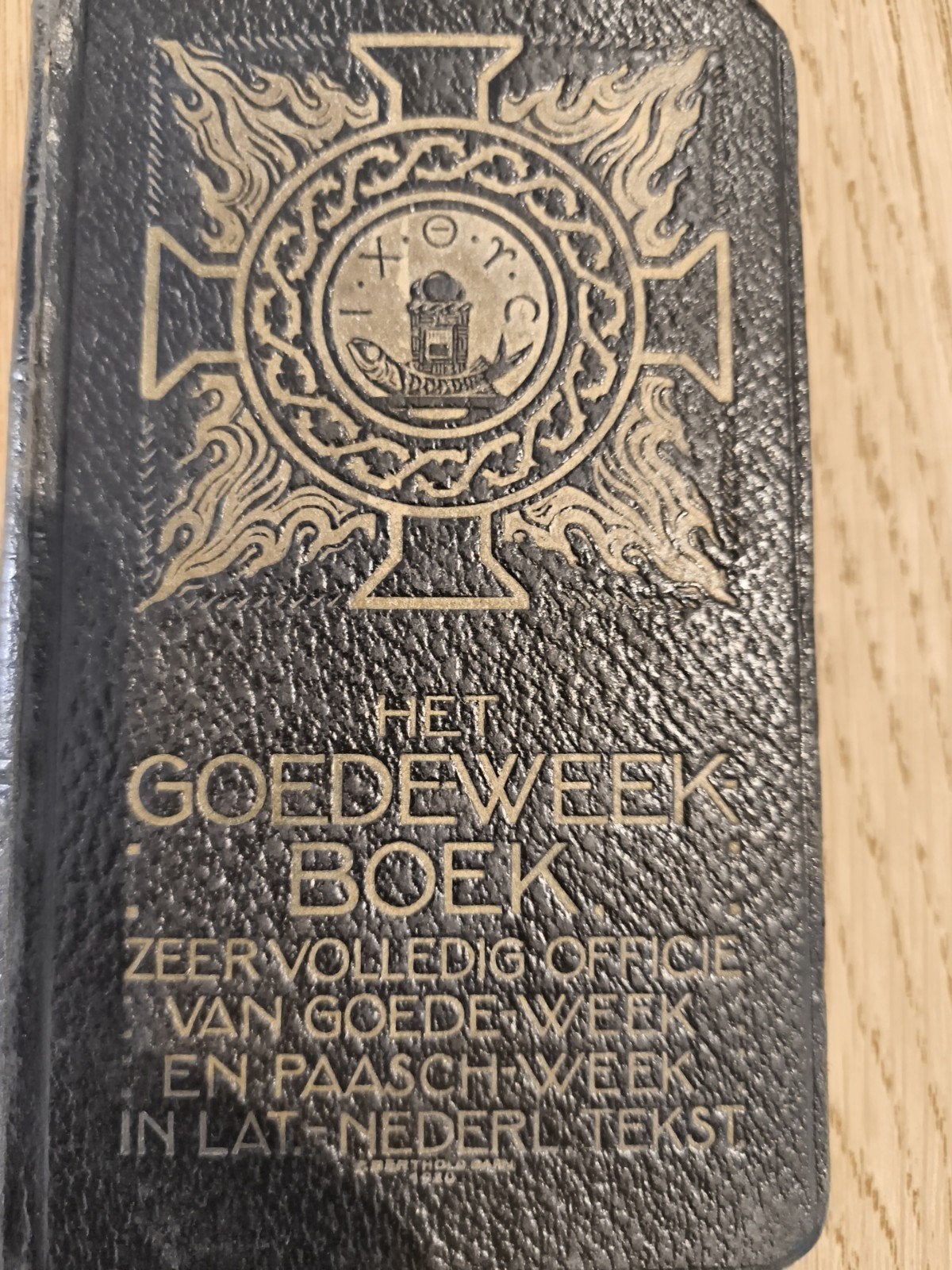 Het Goede-Week-Boek - 1921 - Latijnsch-Nederlandsch, Antiek en Kunst, Antiek | Boeken en Bijbels, Ophalen, Onbekend