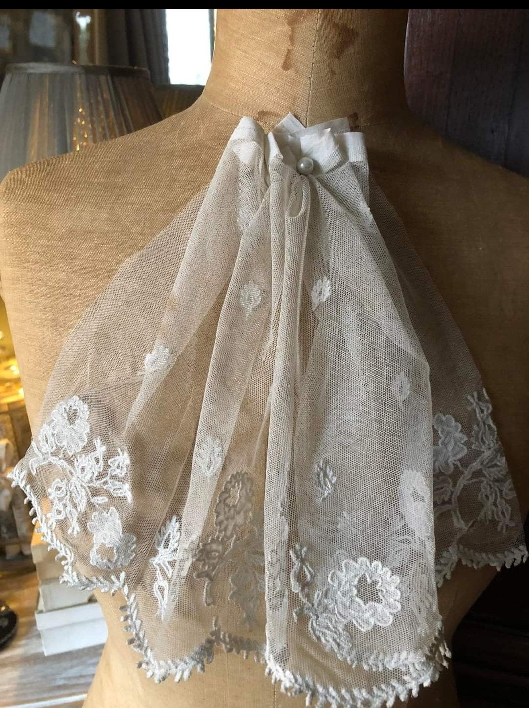 Oud tule kant, Ophalen of Verzenden