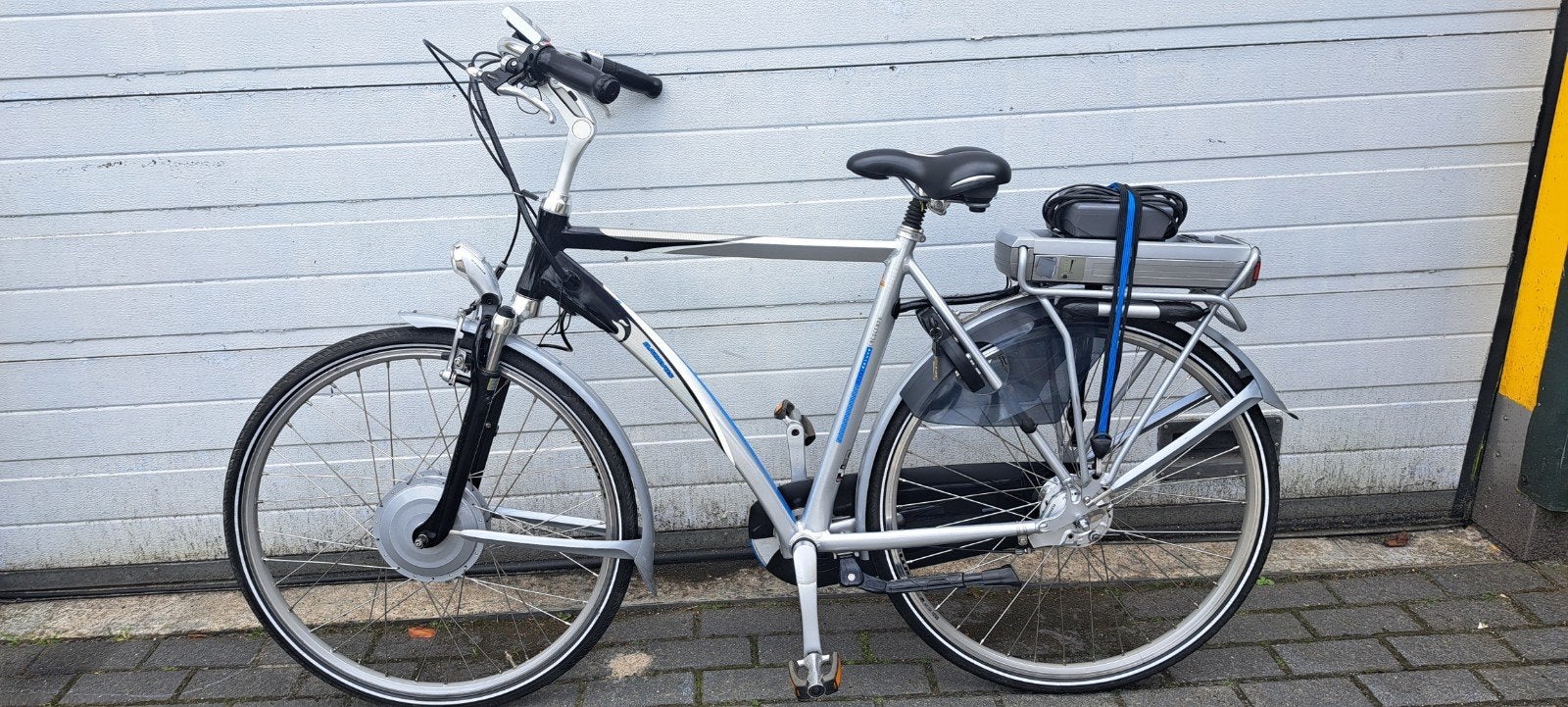 Nette Batavus Crescendo Deluxe 258km elektrische fiets, Fietsen en Brommers, Fietsen | Dames | Damesfietsen, Velgrem, Versnellingen