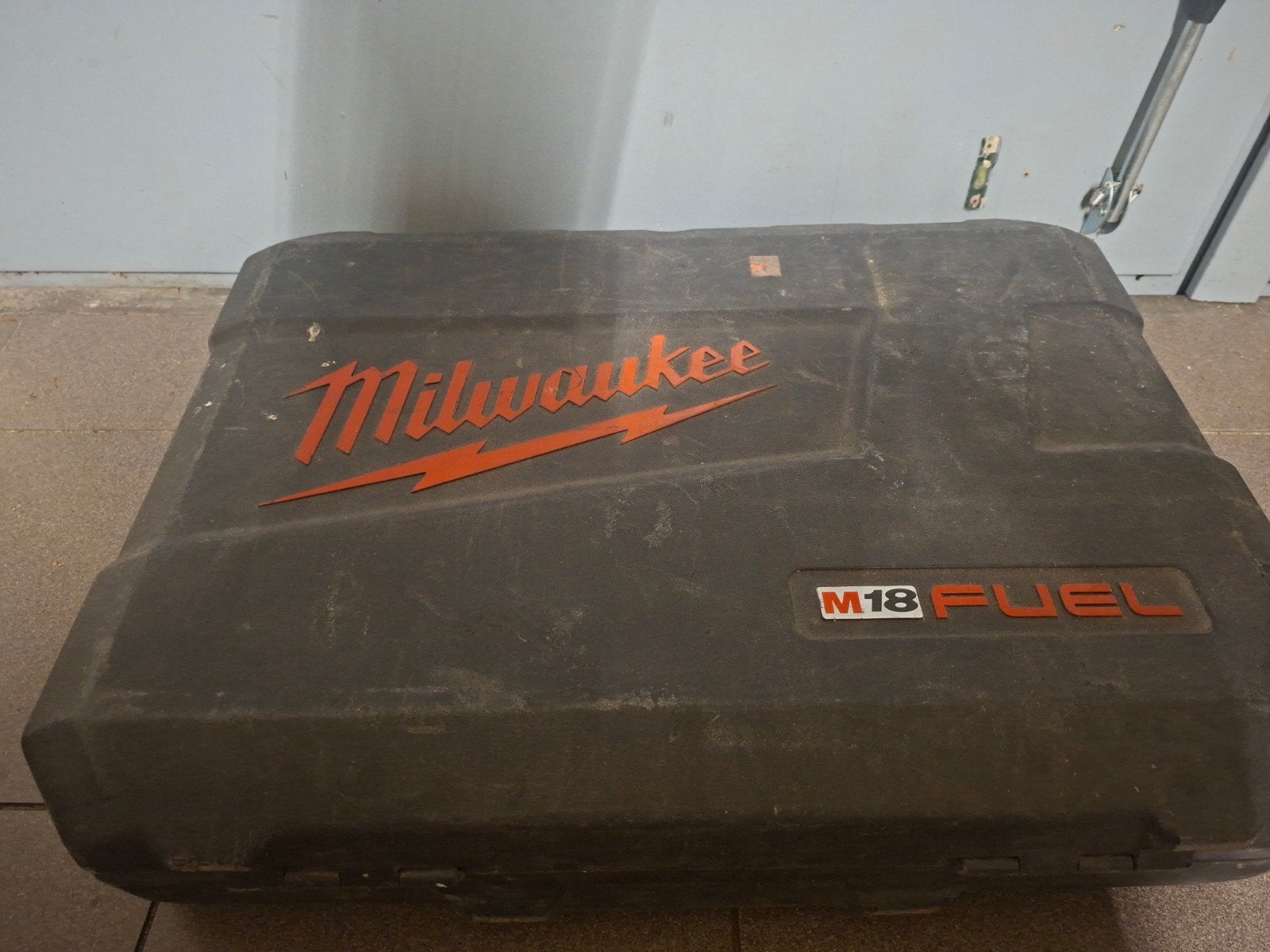 klopboormachine Milwaukee, Ophalen, Boormachine