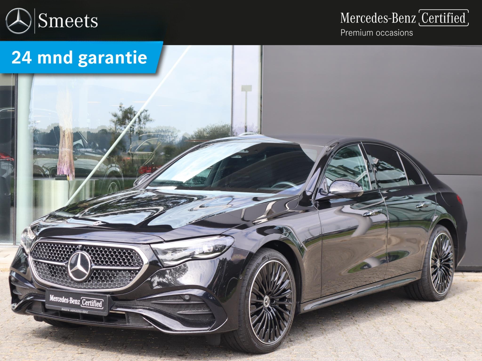 Mercedes-Benz E-klasse 300 e 4MATIC Exclusive Line l Nightpa, Auto's, Dealer onderhouden, Stof, Euro 6, 4 cilinders