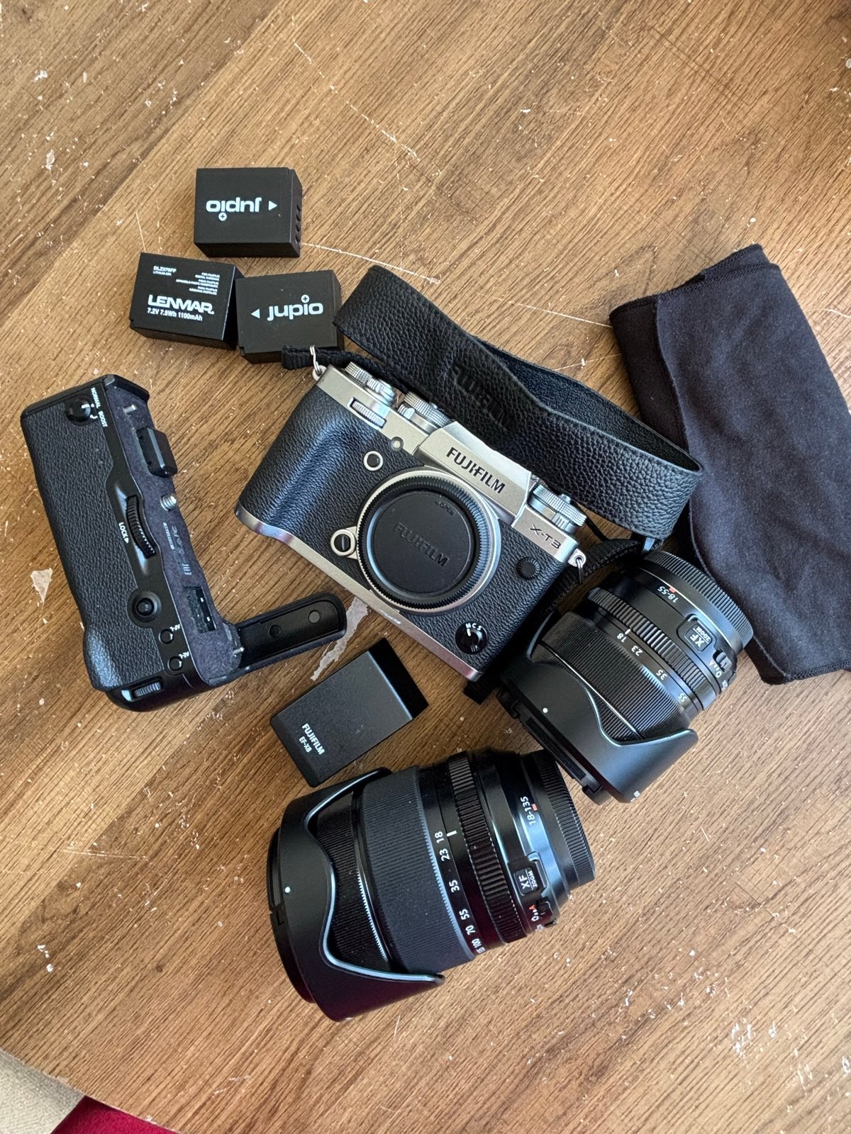 Fujifilm X-T3 met 2 lenzen, grip en accessoires, Ophalen, Beeldstabilisatie, Zo goed als nieuw, Fujifilm